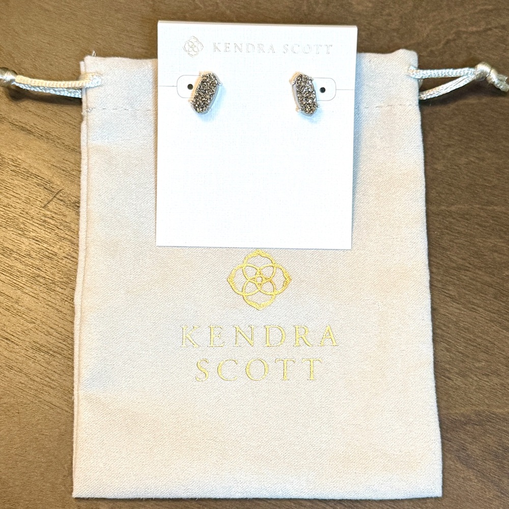 Kendra Scott - NWT - Betty Silver Druzy Earrings